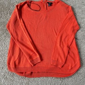 ✨Like New✨H&M knitted sweater 🧡
